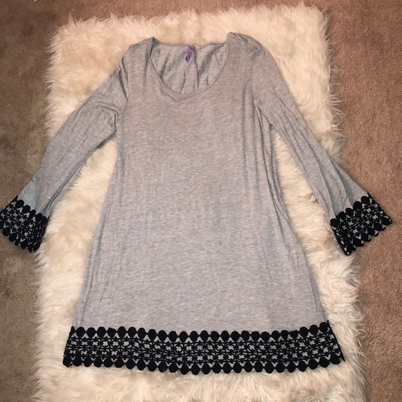 Francesca's Collections Dresses & Skirts - Shift dress